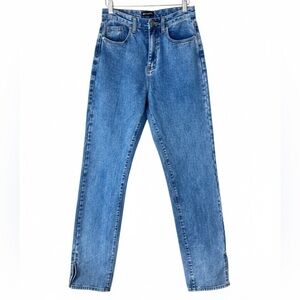 PrettyLittleThing Split Hem Aesthetic Straight Leg Blue Jeans Women’s Size 4